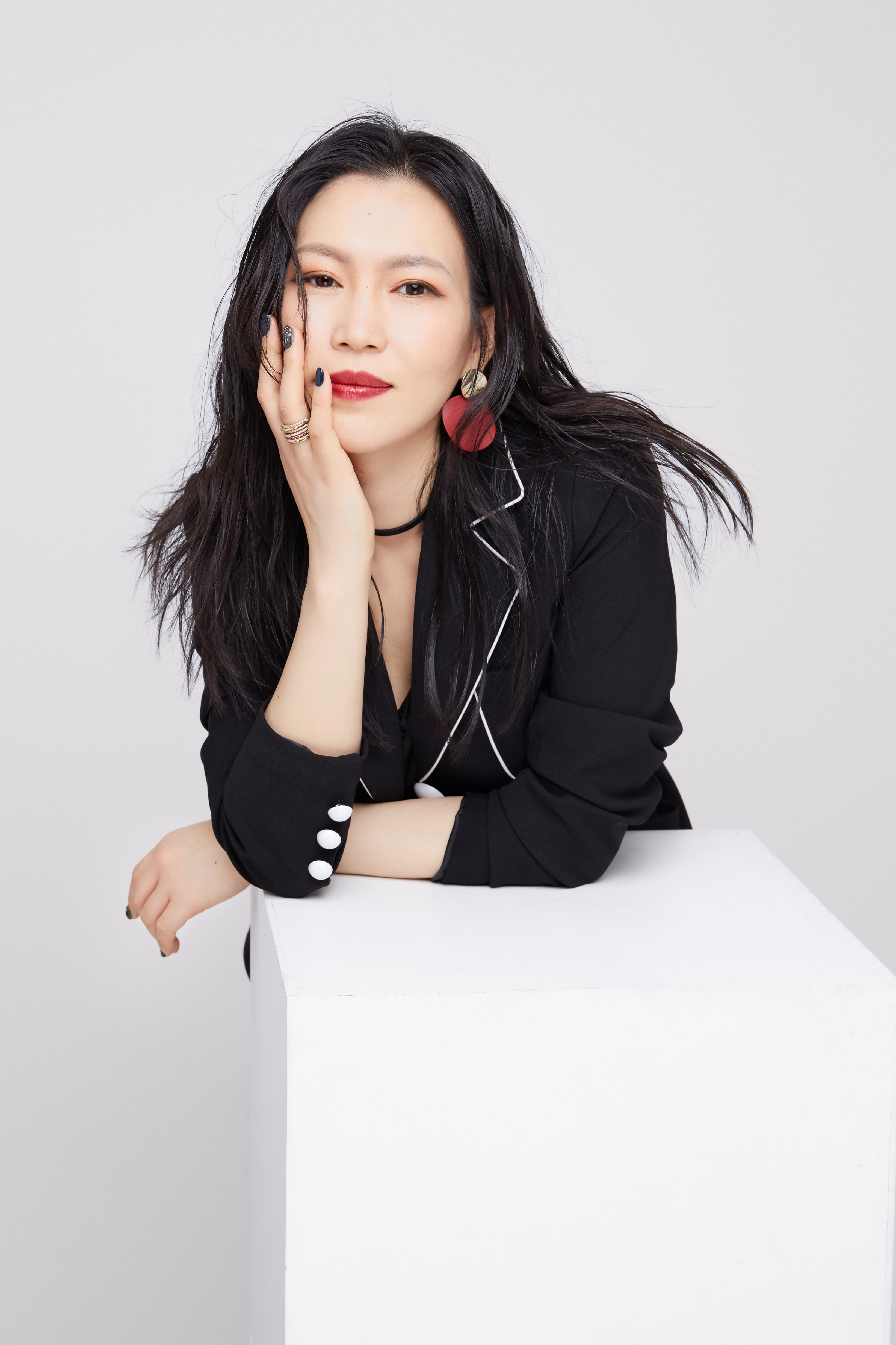 李莹